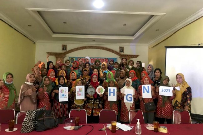 ‘’CEGAH STUNTING DENGAN ISI PIRINGKU YANG KAYA PROTEIN HEWANI’’, PENYULUHAN ISI PIRINGKU DALAM RANGKA HARI GIZI NASIONAL KE 63
