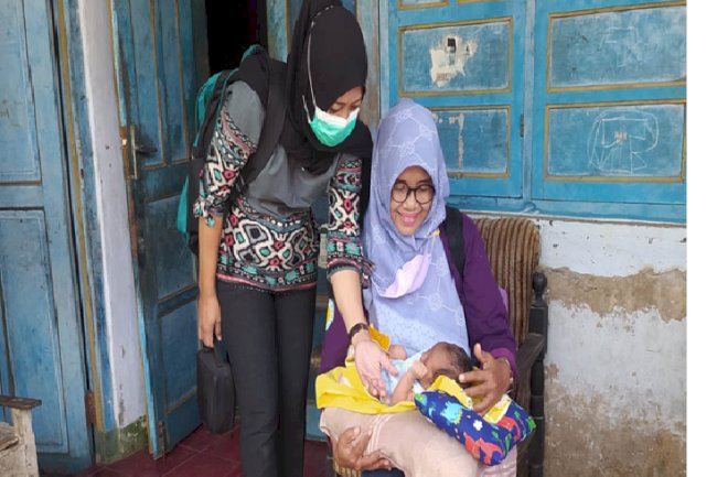 KUNJUNGAN IBU NIFAS DAN NEONATAL OLEH PEMBINA DESA PUSKESMAS KLATEN SELATAN