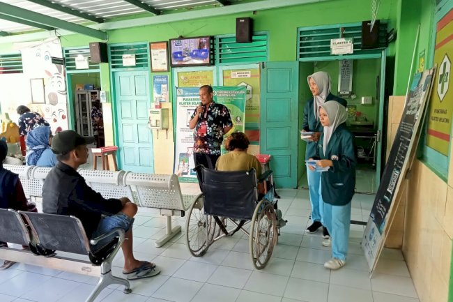 SOSIALISASI PROMKES DAN MAHASISWA POLTEKES KEMENKES SURAKARTA : CARA MENYIMPAN OBAT YANG BAIK DAN BENAR