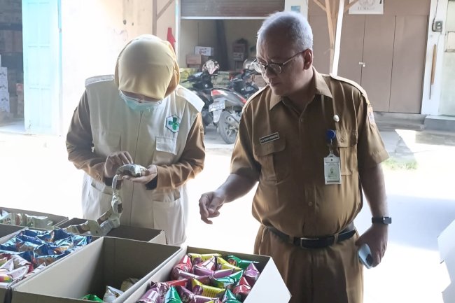 Jelang Hari Raya Idul Fitri 1447 H, Puskemas Klaten Selatan dan Linsek Lakukan Sidak Keamanan Pangan