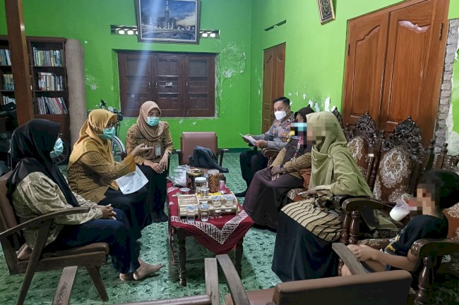 Bersatu Melawan TB: Puskesmas Klaten Selatan dan Bhabinkamtibmas Intensifkan Pelacakan Kasus