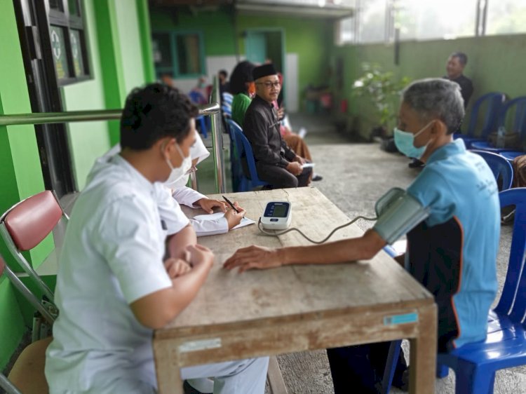 CEGAH PENYEBARAN COVID 19, VAKSINASI BOOSTER 2 (DOSIS 4) UNTUK GURU SE KECAMATAN KLATEN SELATAN