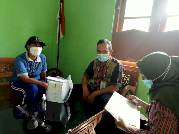 KEGIATAN PENDISTRIBUSIAN OBAT CACING DAN PENDATAAN PHBS PELAJAR TINGKAT SMP DAN SMA/SMK SEDERAJAT