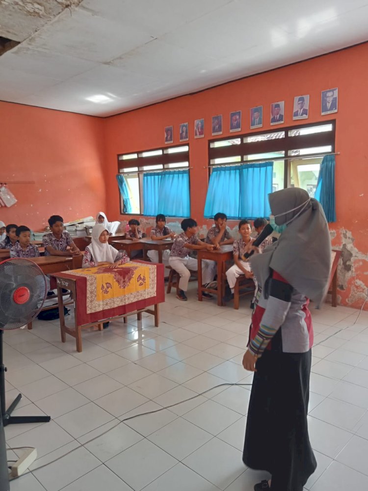 DUKUNG GERMAS, TIM PROMKES PUSKESMAS KLATEN SELATAN SOSIALISASIKAN BAHAYA MEROKOK DIKALANGAN PELAJAR